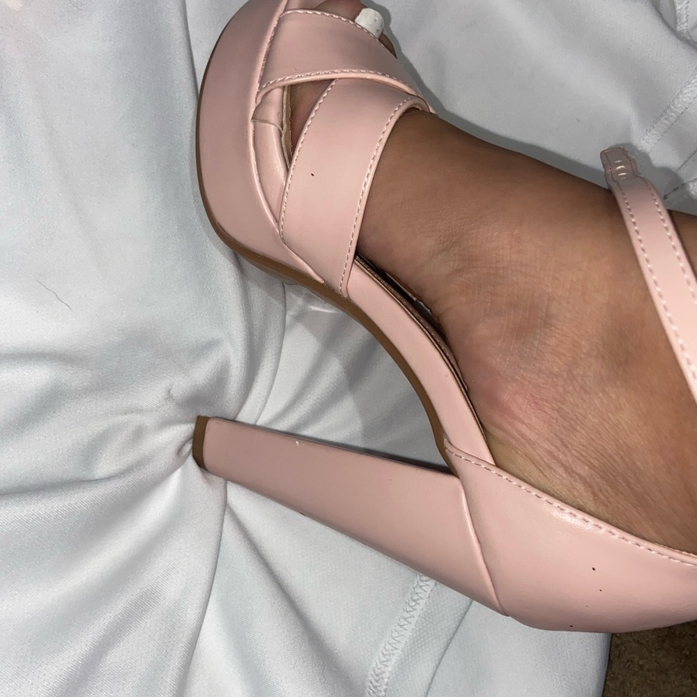 weboo heels